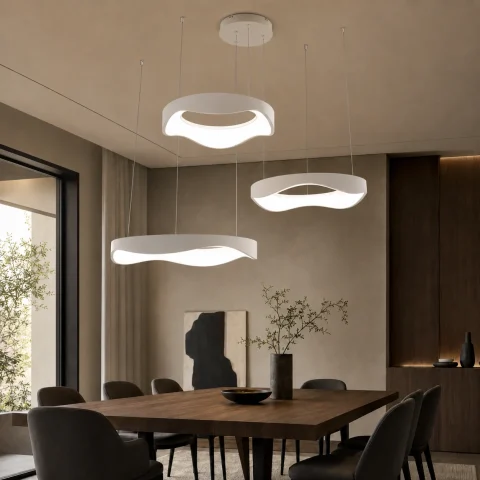 Світлодіодна люстра підвісна Artlight 2460/42+52+62WH з трьома хвилеподібними кільцями, 200W Світлодіодна люстра підвісна Artlight 2460/42+52+62WH з трьома хвилеподібними кільцями, 200W