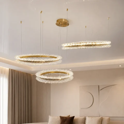 Велика трикільцева LED люстра Artlight 2055/3GD в оздобленні золотий сатин із прозорим декором 85W Велика трикільцева LED люстра Artlight 2055/3GD в оздобленні золотий сатин із прозорим декором 85W