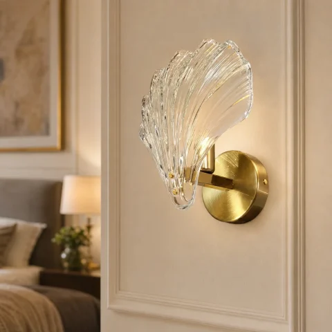 Настінне бра Artlight B1833GDWALL, 1 лампа E14, латунь і прозоре скло Настінне бра Artlight B1833GDWALL, 1 лампа E14, латунь і прозоре скло