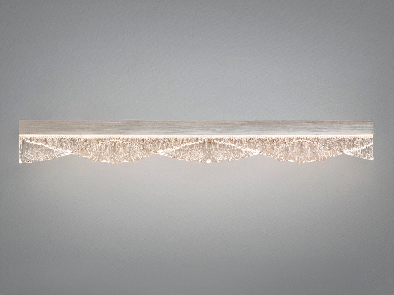 Настінне бра Diasha 8057/600GD LED золото 16Вт Настінне бра Diasha 8057/600GD LED золото 16Вт